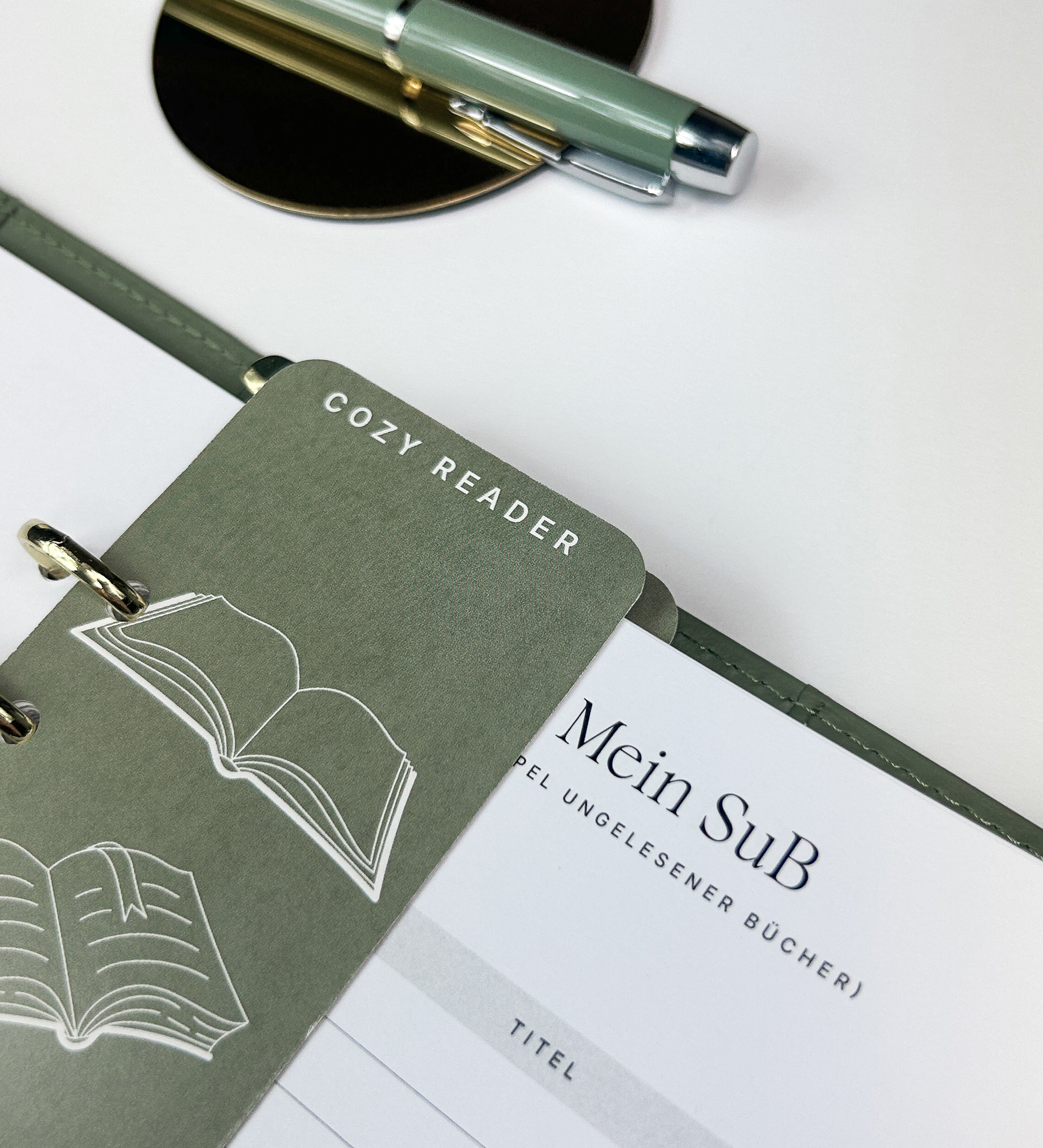 Lesezeichen Trenner "Cozy Reader"