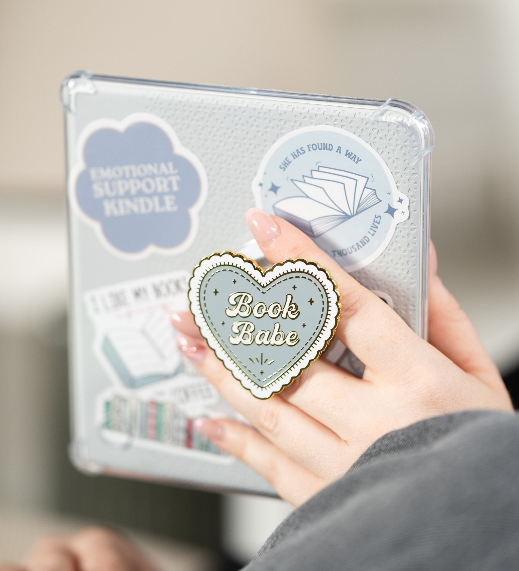 "Book Babe" Kindle Grip